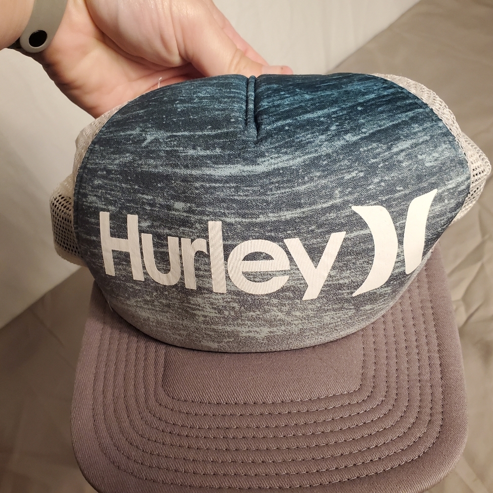 Hurley Grey/Green/White Mesh Back Snap Back OS Ball Cap Hat - Picture 6 of 8
